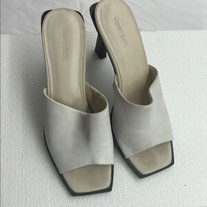 Women's White Heeled Sandals